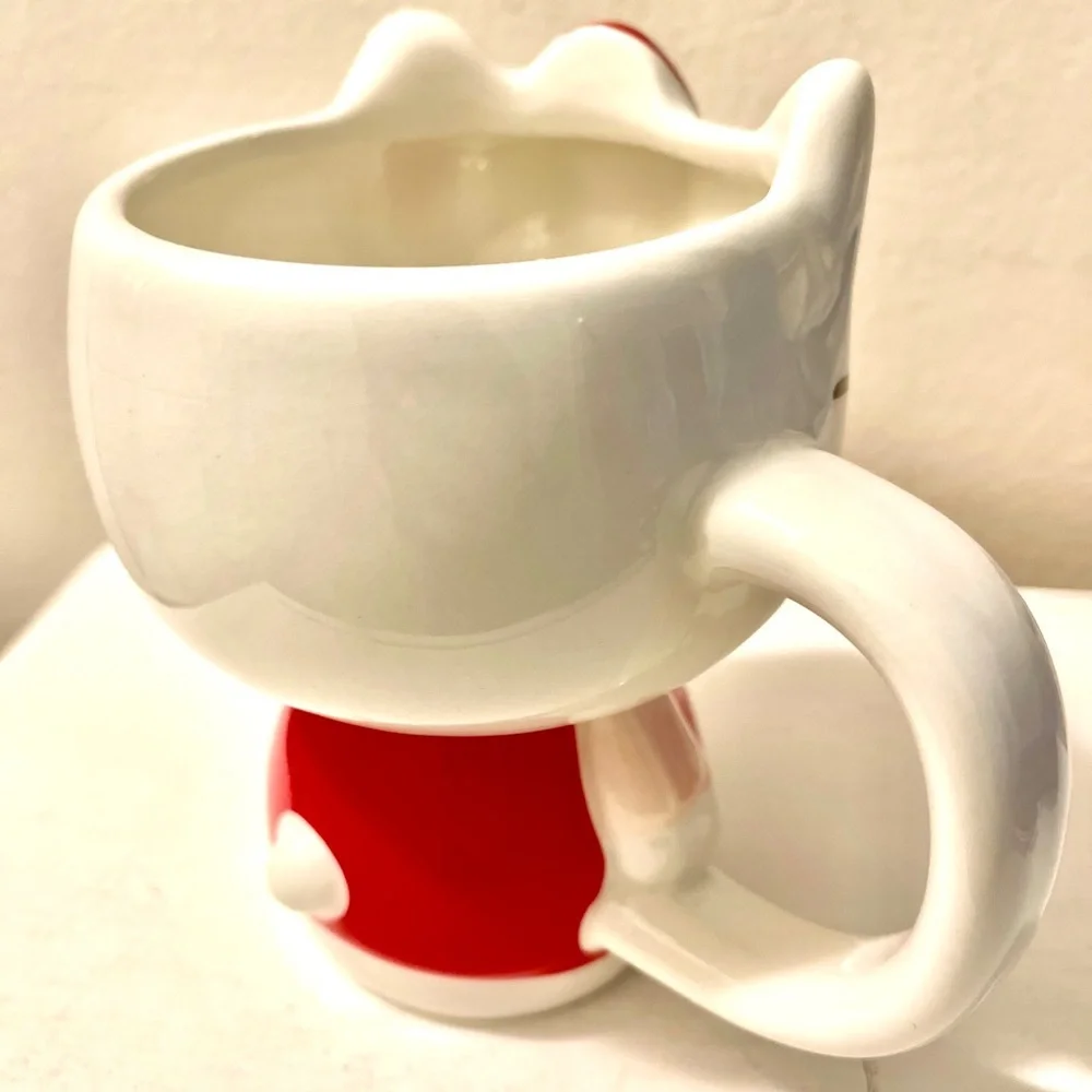 Hello Kitty Ceramic Mug New with Box